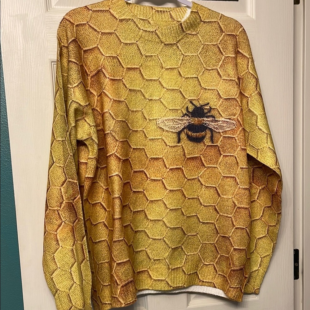 Yellow Crew Neck Sweater with Honeycomb Pattern